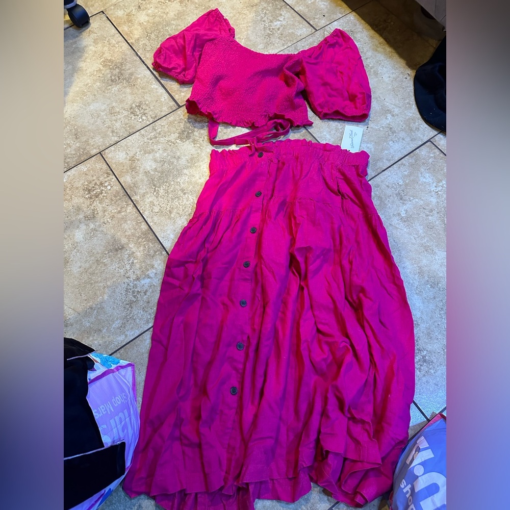 Universal Thread Vibrant Pink Maxi Skirt